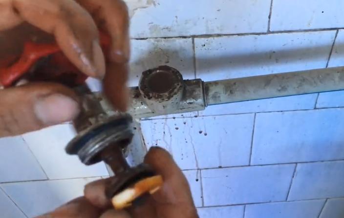 水管閥門(mén)拆卸步驟圖，老師傅全程圖解怎么換！