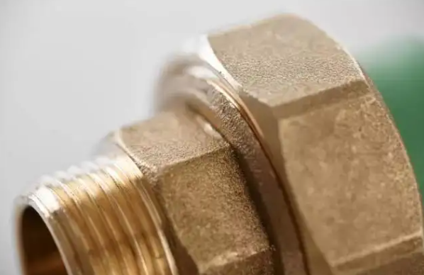 芬馳水管是純進(jìn)口的嗎？如何辨別真假進(jìn)口水管呢？